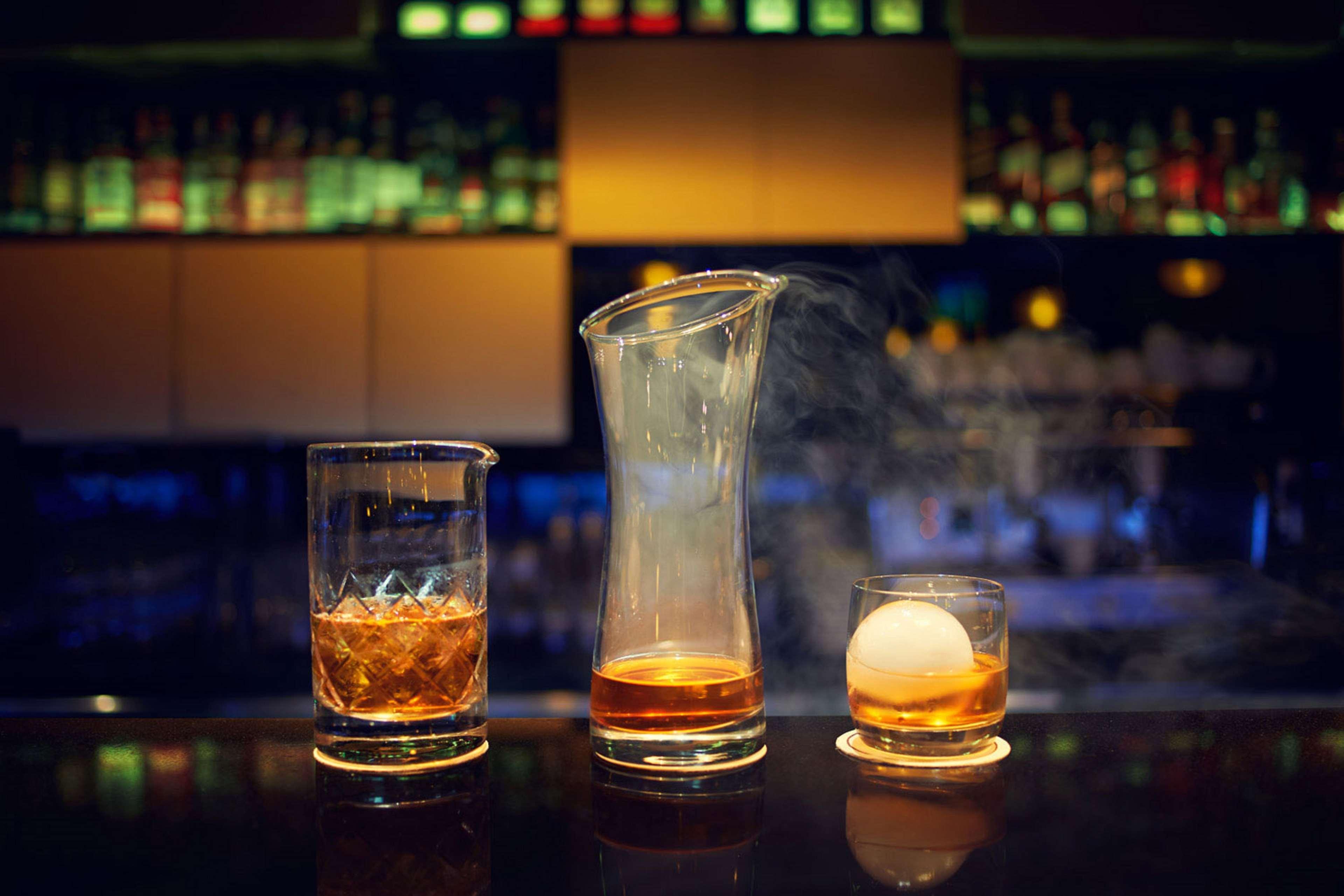 罗兹希尔顿逸林酒店 外观 照片